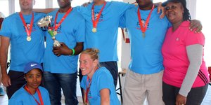 Die Disa Walkers van PC Office se gemengde span 